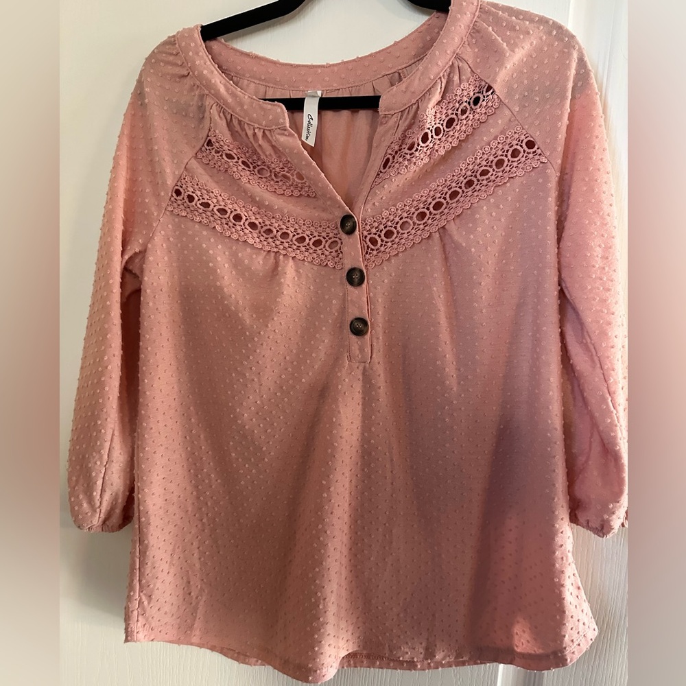 Collection B Blush Buttoned Eyelet Textured 3/4 Sleeve Blouse